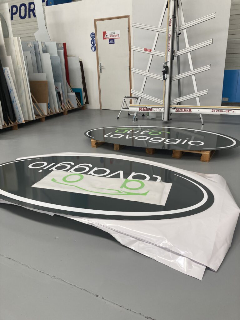 autolavaggio_fabrication_enseigne